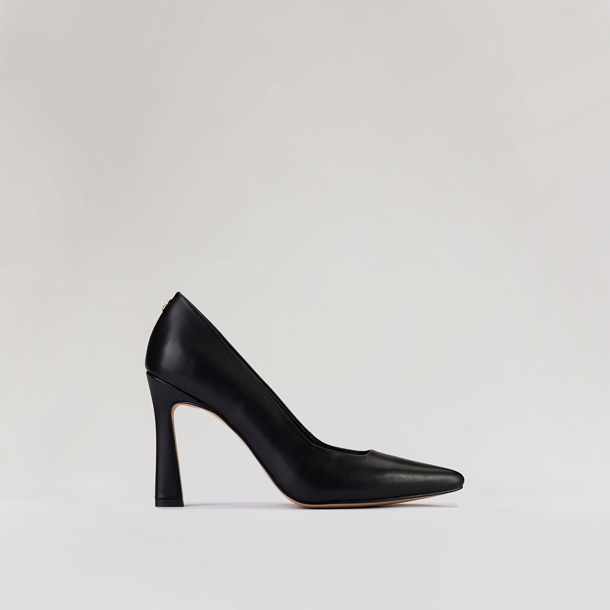 Sandra Negro – Felipe Rivera - Main Image