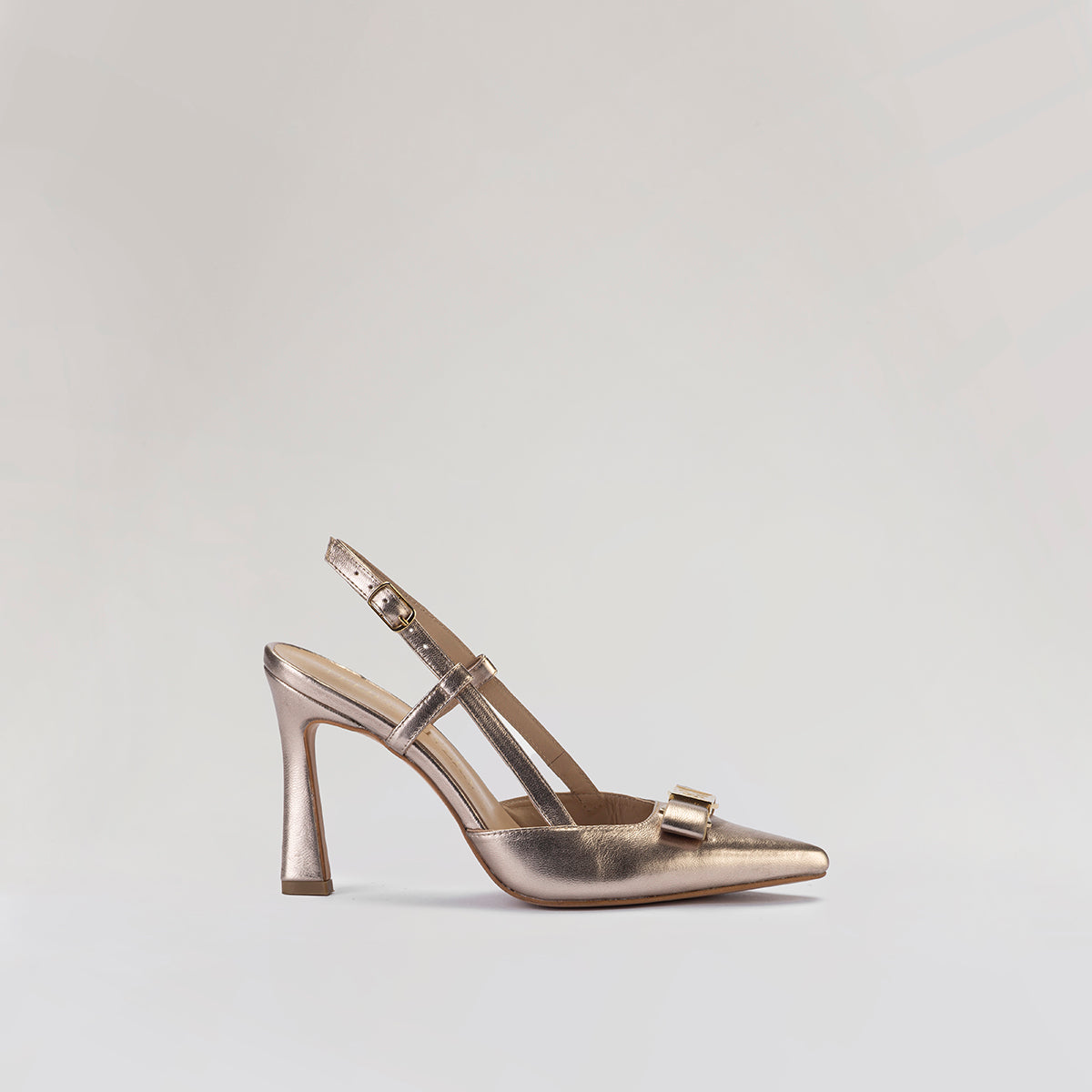 21314SANDRAOROROSADOESTUDIO1.jpg