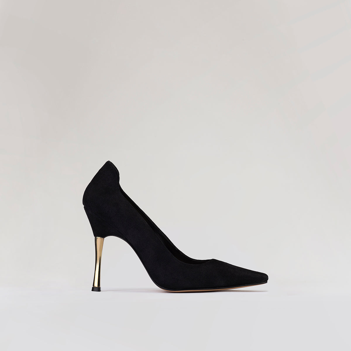 21400MARISOLNEGROANTEESTUDIO1.jpg