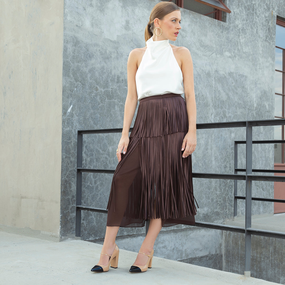 Viridiana Charol Beige Y Negro