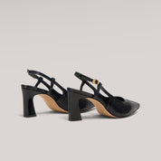 LUCERO VIBORA NEGRO Y CHAROL NEGRO