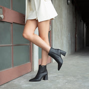 Lia Verona Negro
