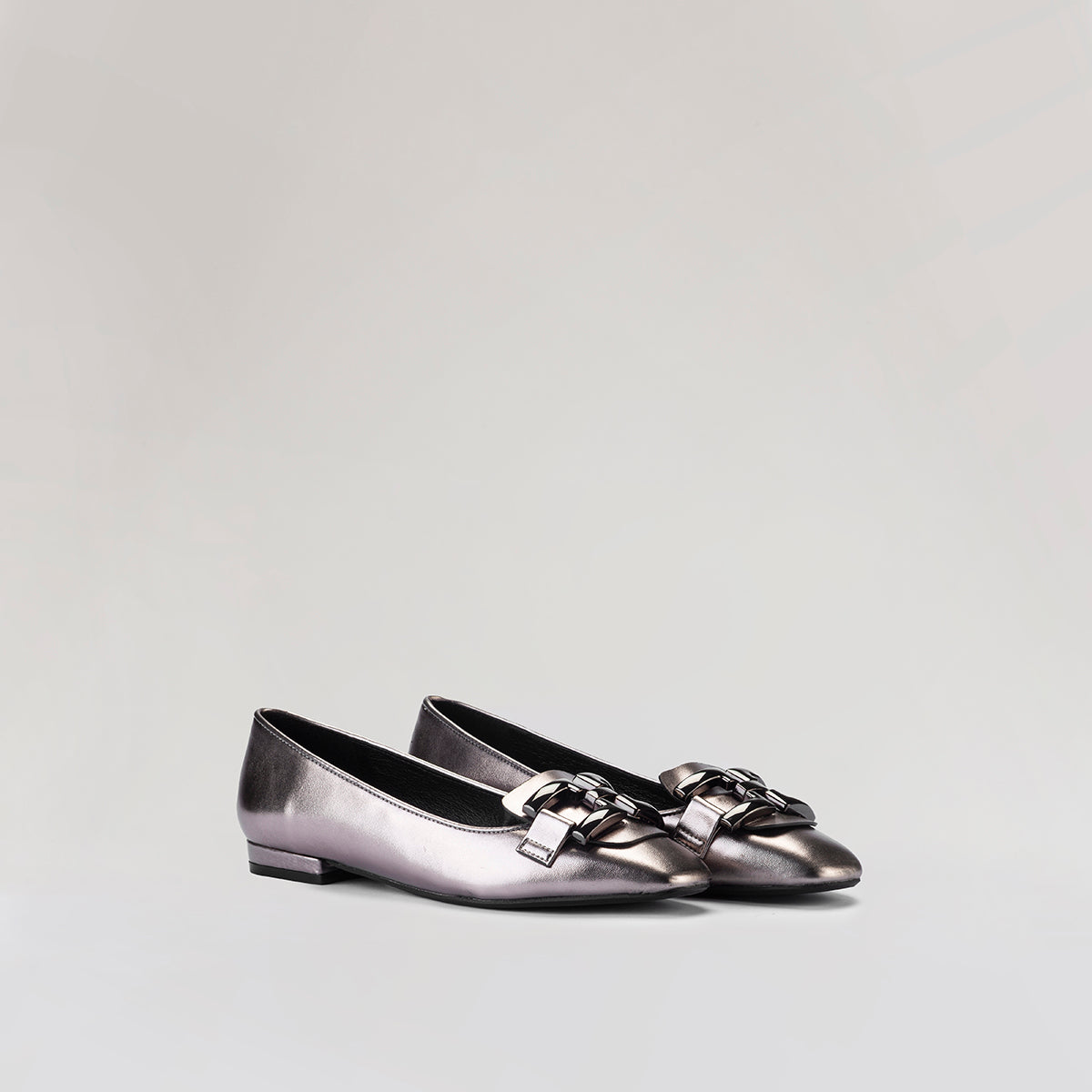50006AMELIAS.ANTIMONIOESTUDIO2.jpg