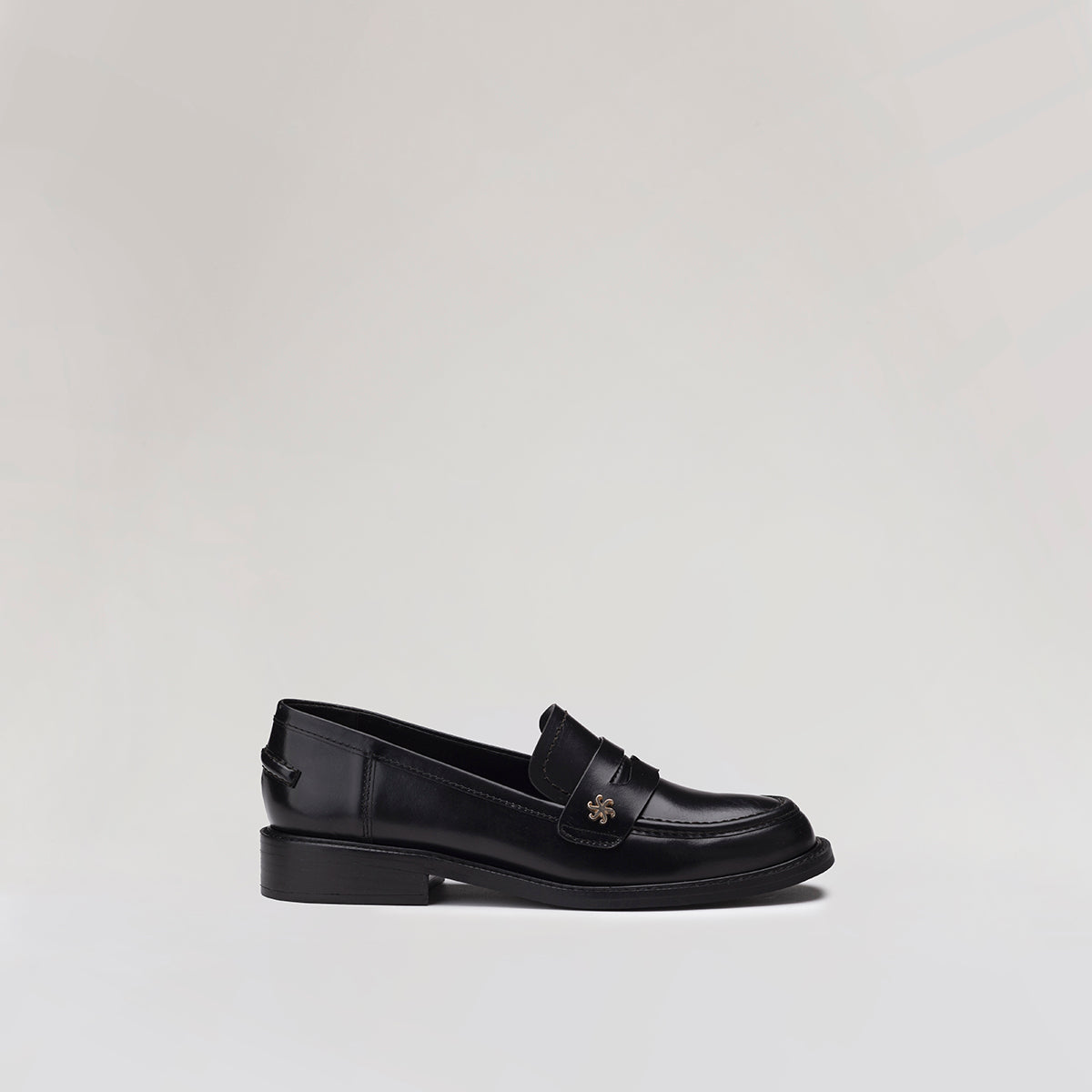 50300LILIANNEGROESTUDIO1.jpg