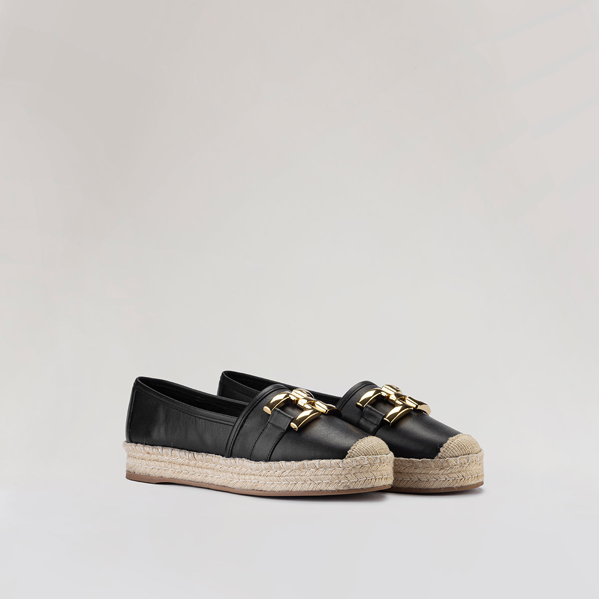 50502AITANANEGROESTUDIO2.jpg