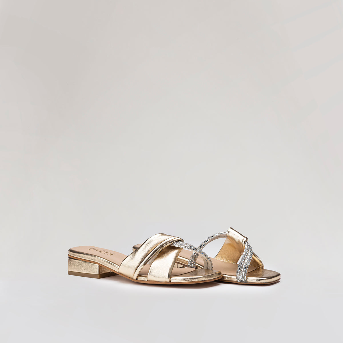 60906DANNAOROESTUDIO2.jpg