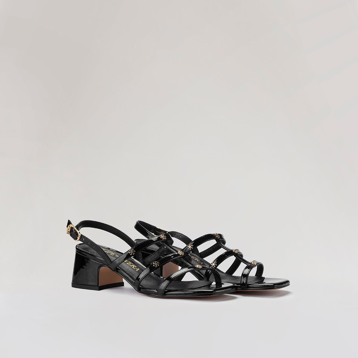 61302GISELAS.CHAROLNEGROESTUDIO2.jpg