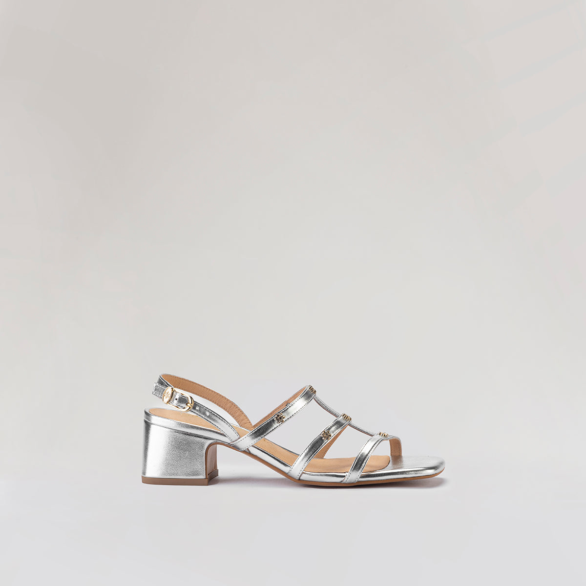 61302GISELAS.PLATAESTUDIO1.jpg